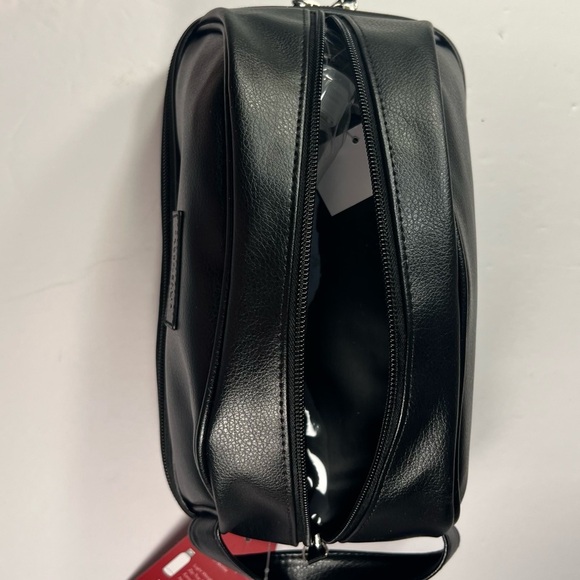 Perry Ellis Black Leather Toiletry Travel Case with Handle - Picture 10 of 15